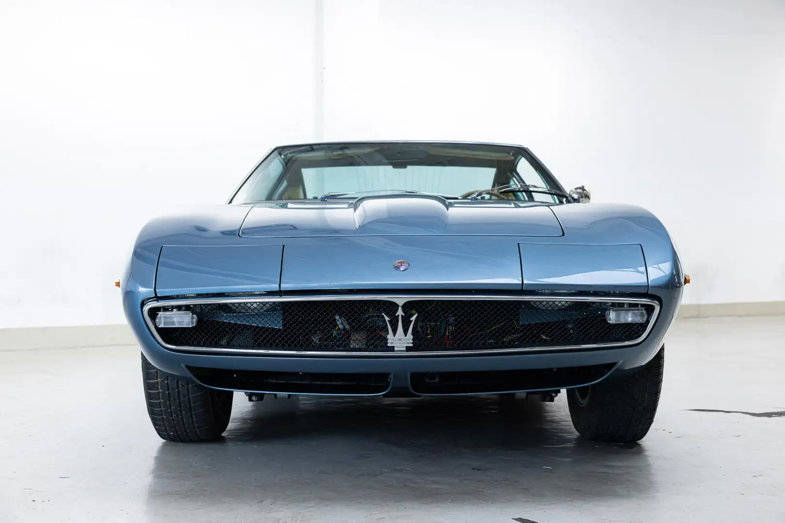 Maserati Ghibli 4.7 - Cool Classic Club